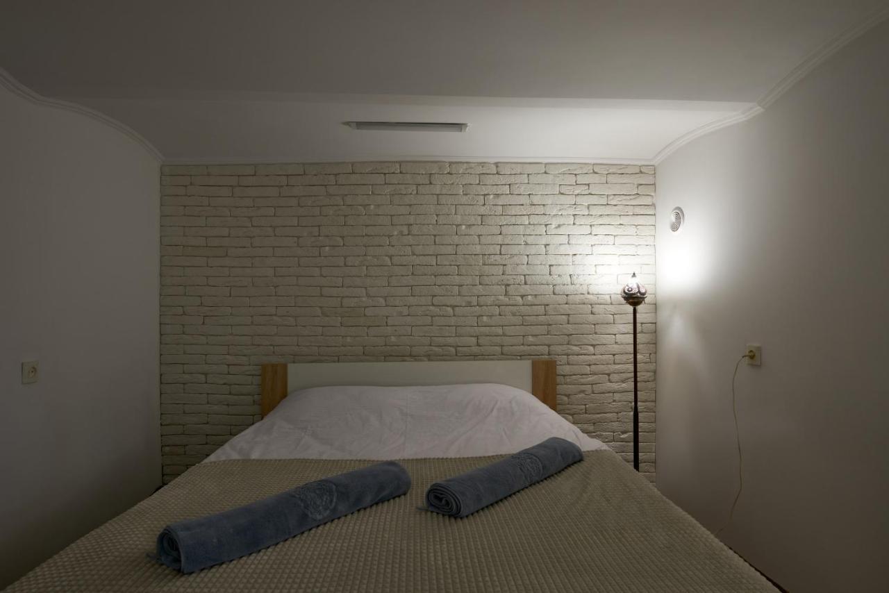 Квартира Для Вас! Вул. Голинського, 8! Apartman Lviv Kültér fotó