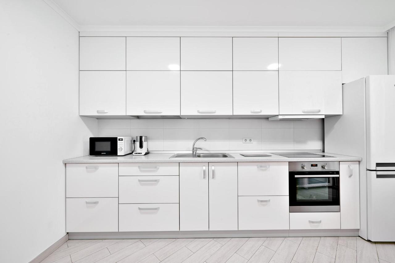 Квартира Для Вас! Вул. Голинського, 8! Apartman Lviv Kültér fotó