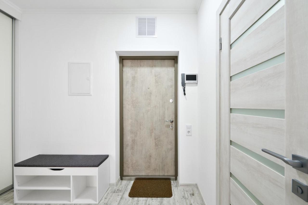 Квартира Для Вас! Вул. Голинського, 8! Apartman Lviv Kültér fotó